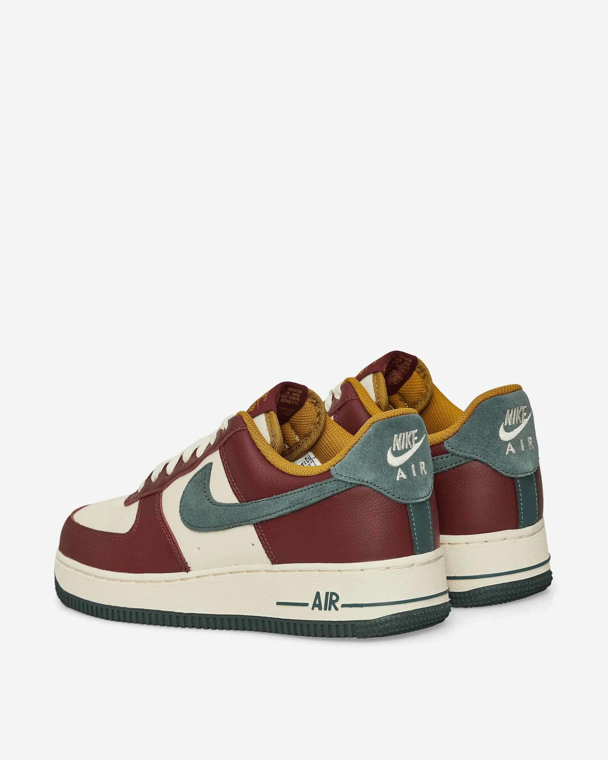 Air Force 1 '07 LV8 Sneakers Coconut Milk / Dark Team Red