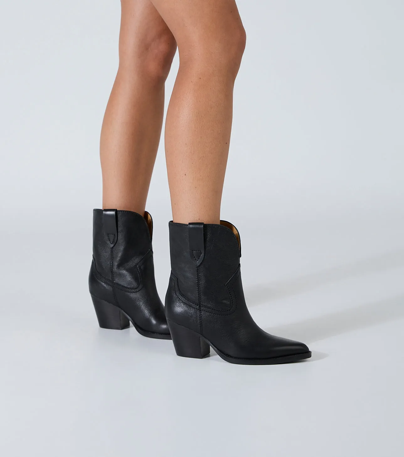 Psuedo Black Venice